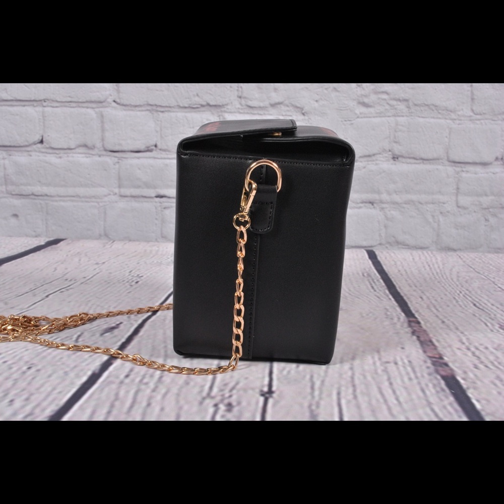Chinese Takeout Box Style Purse - Picture 8 of 10